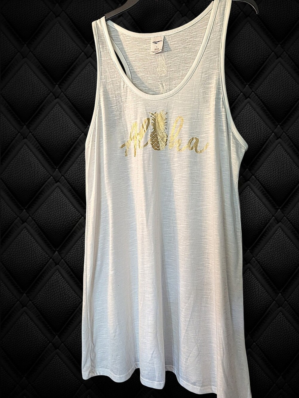 Xhilaration White Racerback Tunic Tank with Gold Pineapple Accents Women's Sz Lg